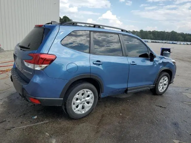 2024 SUBARU FORESTER   