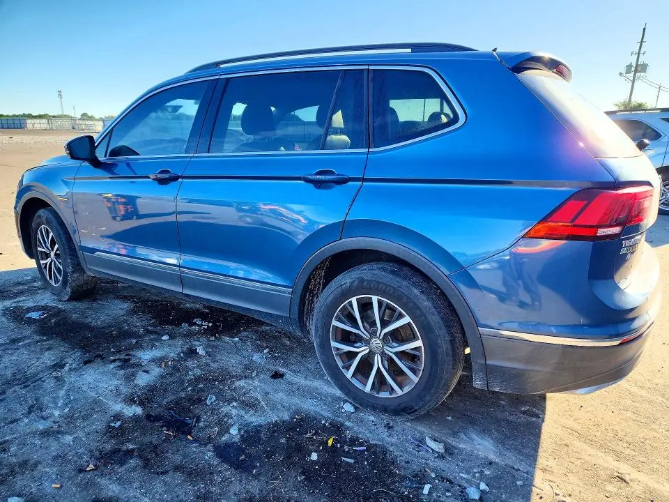 2018 VOLKSWAGEN TIGUAN SE  