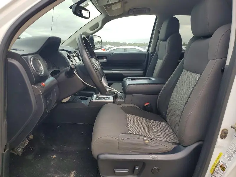 2017 TOYOTA TUNDRA   