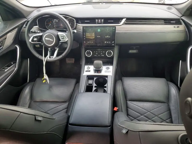 2023 JAGUAR F-PACE S  
