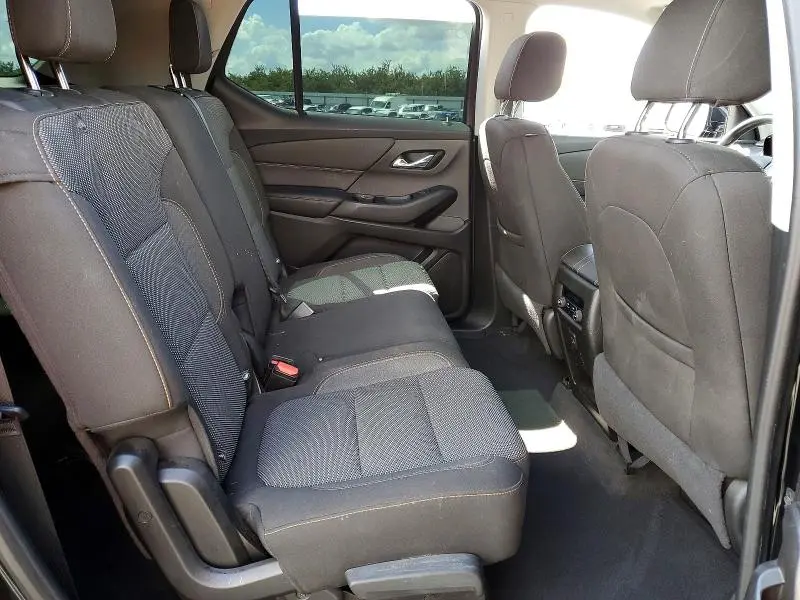 2018 CHEVROLET TRAVERSE LS  