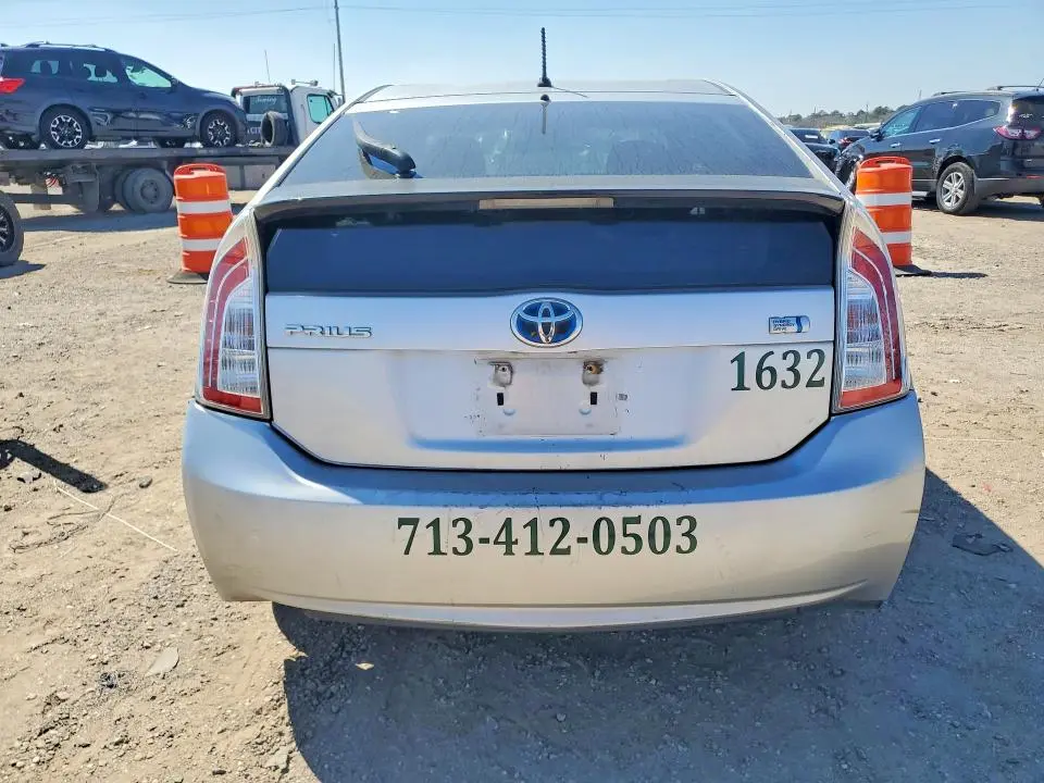 2014 TOYOTA PRIUS TWO  