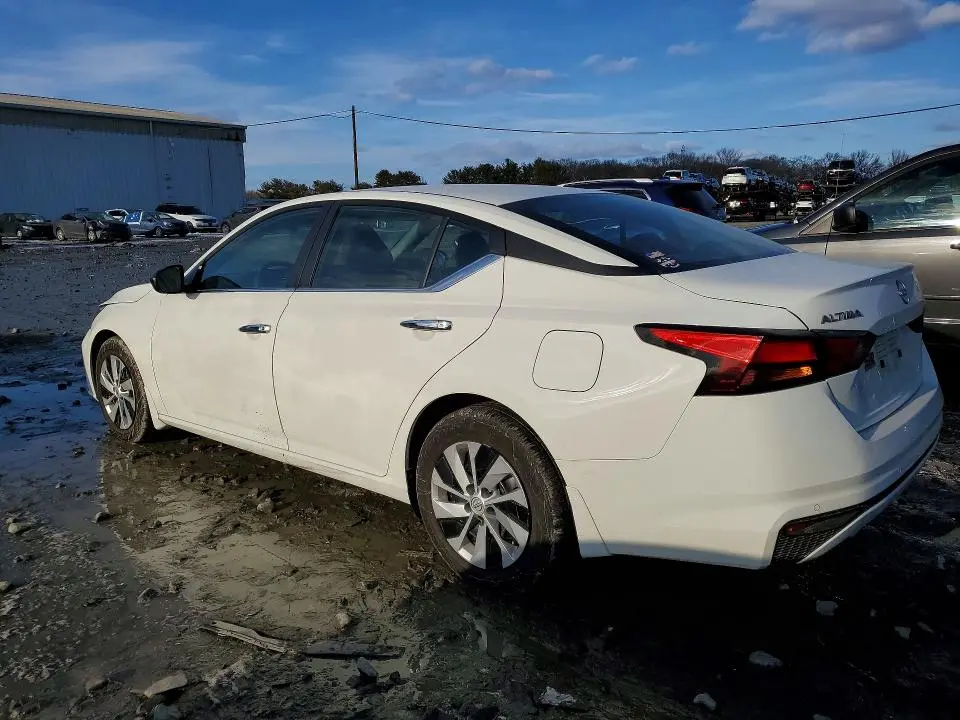 2024 NISSAN ALTIMA S  