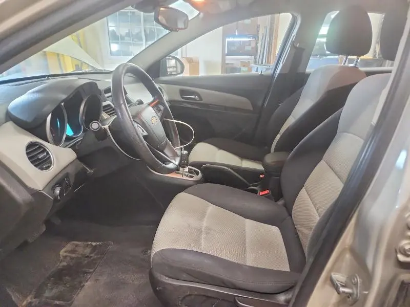 2013 CHEVROLET CRUZE LS  