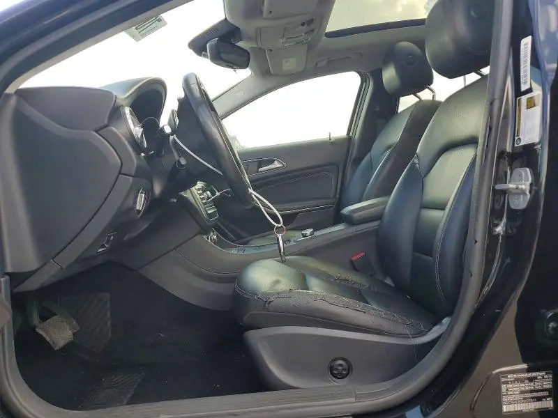 2015 MERCEDES-BENZ GLA 250 4MATIC  