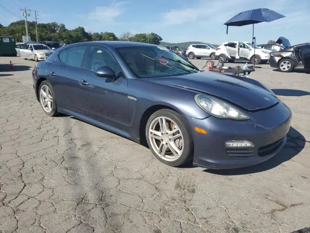 2011 PORSCHE PANAMERA 4