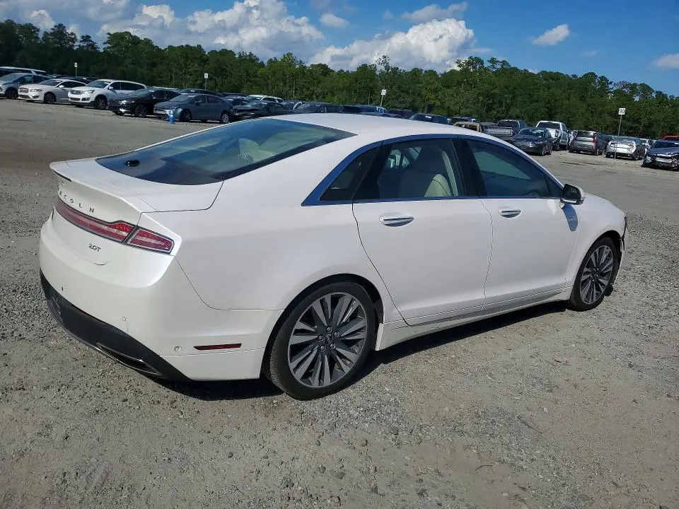 2020 LINCOLN MKZ RESERVE  