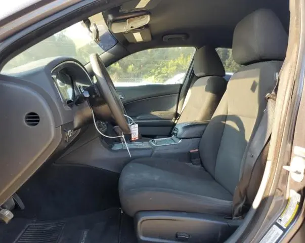 2013 DODGE CHARGER SE  