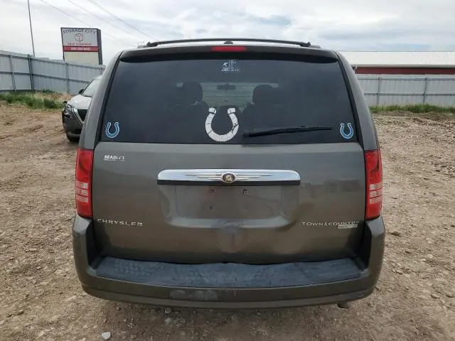 2010 CHRYSLER TOWN & COUNTRY TOURING  