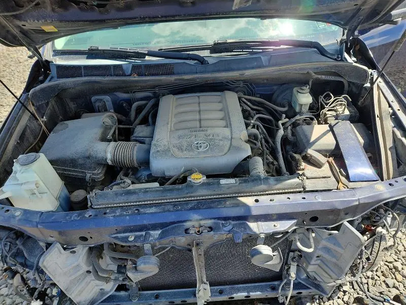 2010 TOYOTA TUNDRA CREWMAX SR5  
