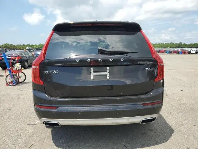 2016 VOLVO XC90 T6