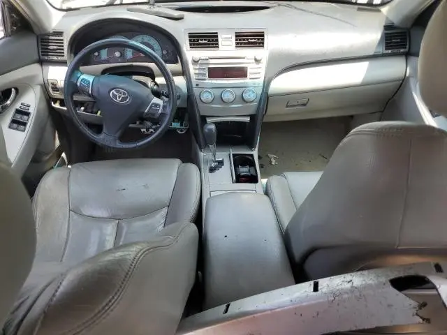 2010 TOYOTA CAMRY SE  