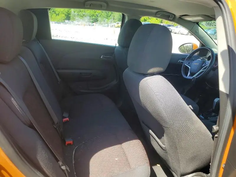 2017 CHEVROLET SONIC LT  