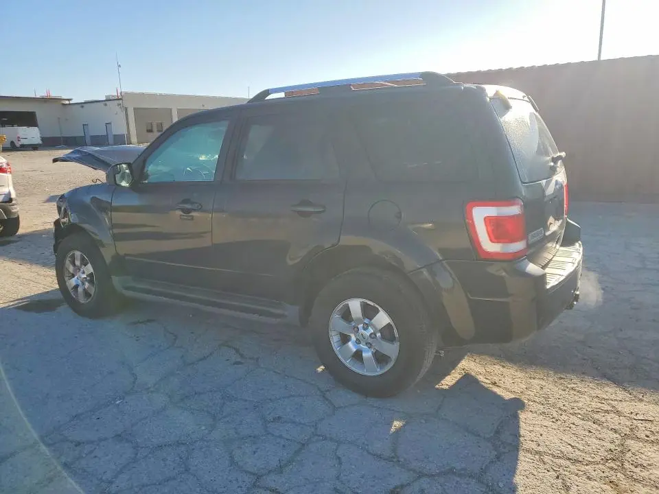 2011 FORD ESCAPE LIMITED  