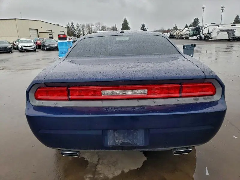 2013 DODGE CHALLENGER SXT  