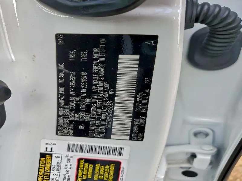 2022 TOYOTA HIGHLANDER L  