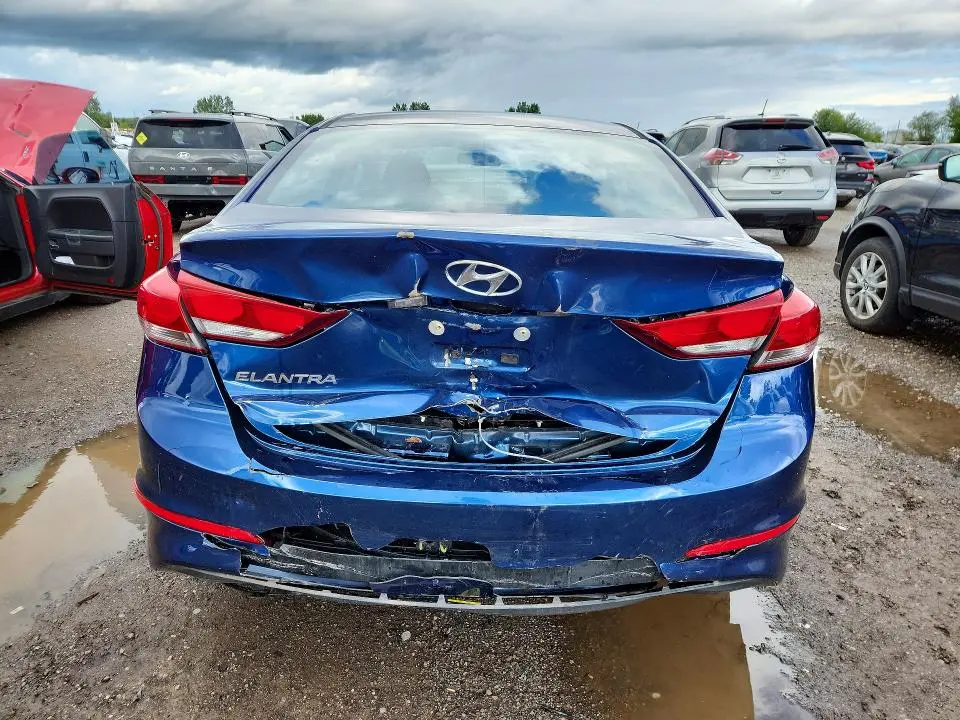 2017 HYUNDAI ELANTRA SE  