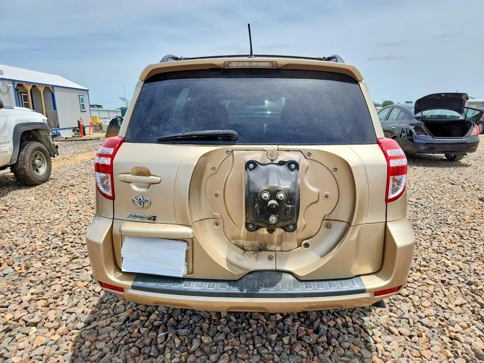 2012 TOYOTA RAV4 BASE  