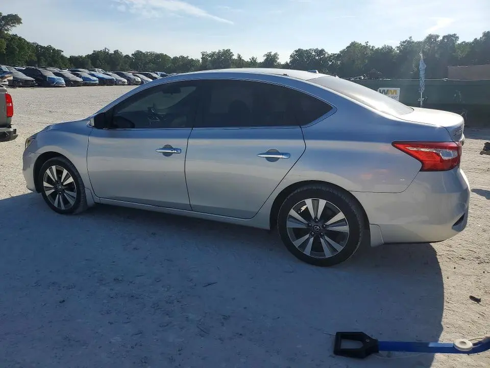 2019 NISSAN SENTRA SV  
