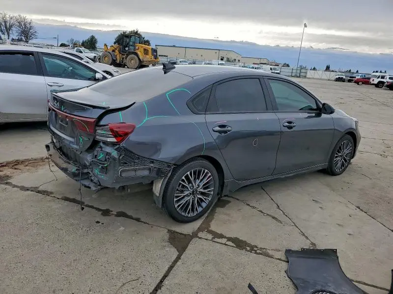 2023 KIA FORTE GT LINE  