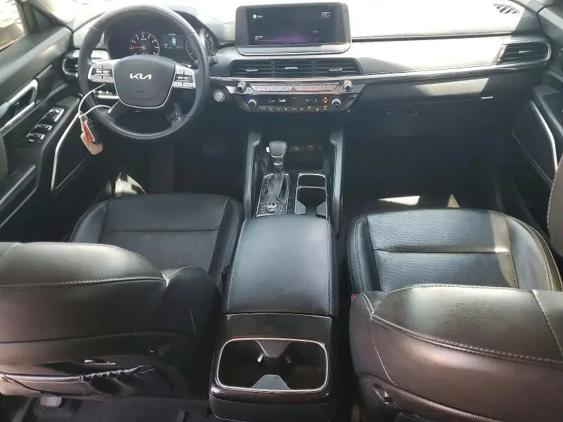 2022 KIA TELLURIDE LX  