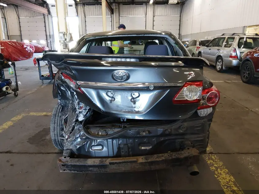 2013 TOYOTA COROLLA S