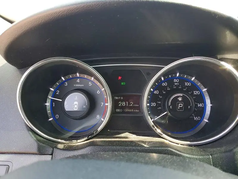 2014 HYUNDAI SONATA GLS  
