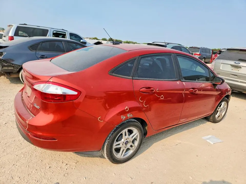 2019 FORD FIESTA SE  