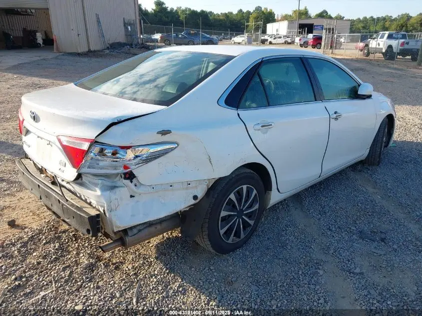 2015 TOYOTA CAMRY HYBRID LE