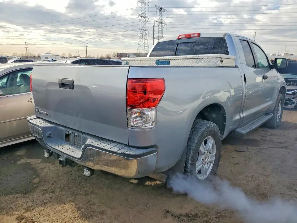 2010 TOYOTA TUNDRA DOUBLE CAB SR5  