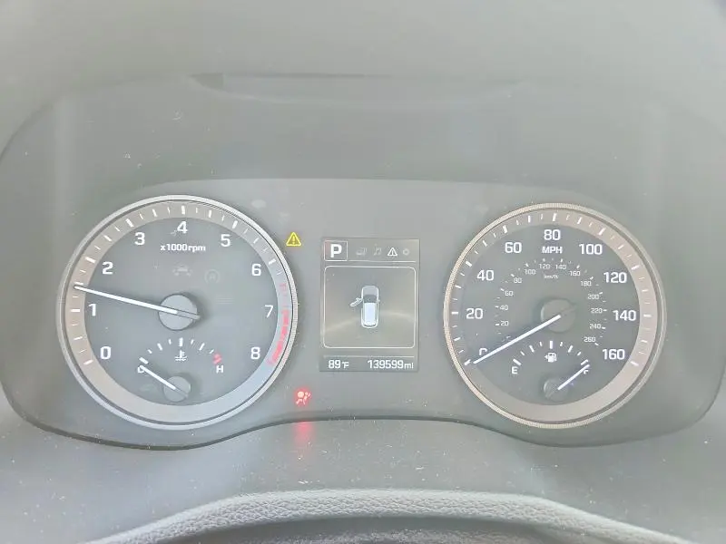 2017 HYUNDAI TUCSON SE  