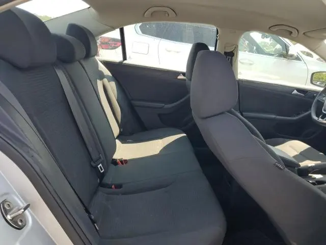 2015 VOLKSWAGEN JETTA BASE  