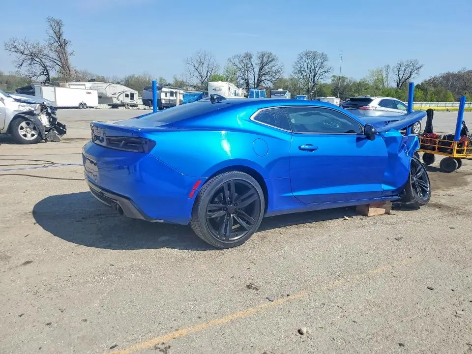 2017 CHEVROLET CAMARO LT  