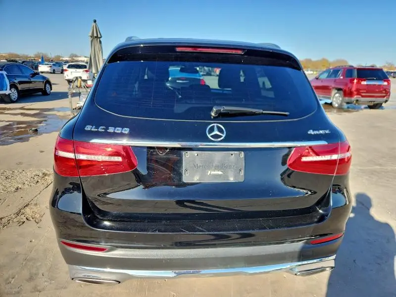 2019 MERCEDES-BENZ GLC 300 4MATIC  