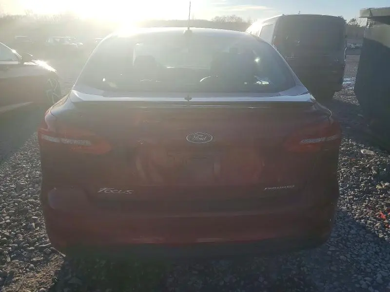 2017 FORD FOCUS TITANIUM  