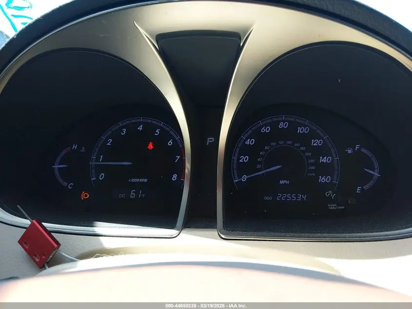 2011 TOYOTA AVALON LIMITED