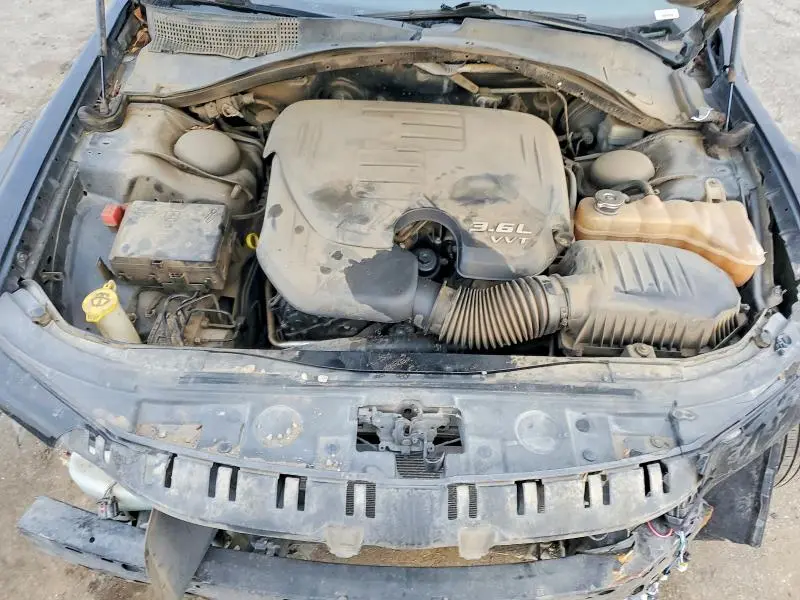 2012 CHRYSLER 300 LIMITED  