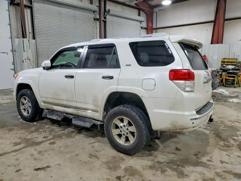 2013 TOYOTA 4RUNNER SR5  