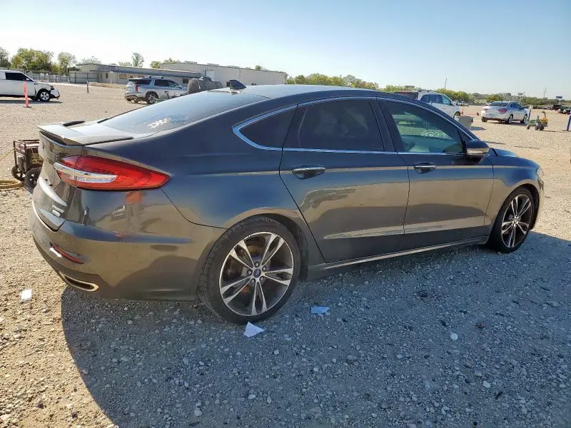 2019 FORD FUSION TITANIUM  