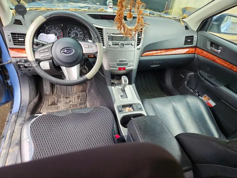 2010 SUBARU OUTBACK 2.5I LIMITED  
