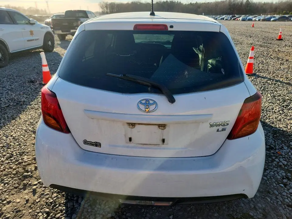2015 TOYOTA YARIS   