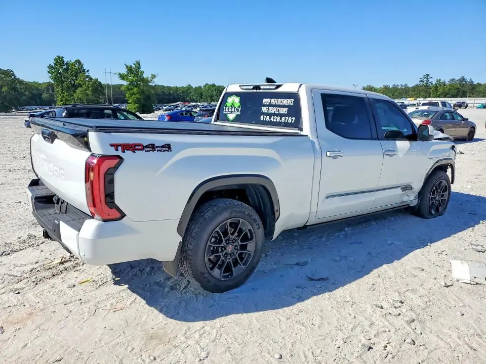 2025 TOYOTA TUNDRA PLATINUM  