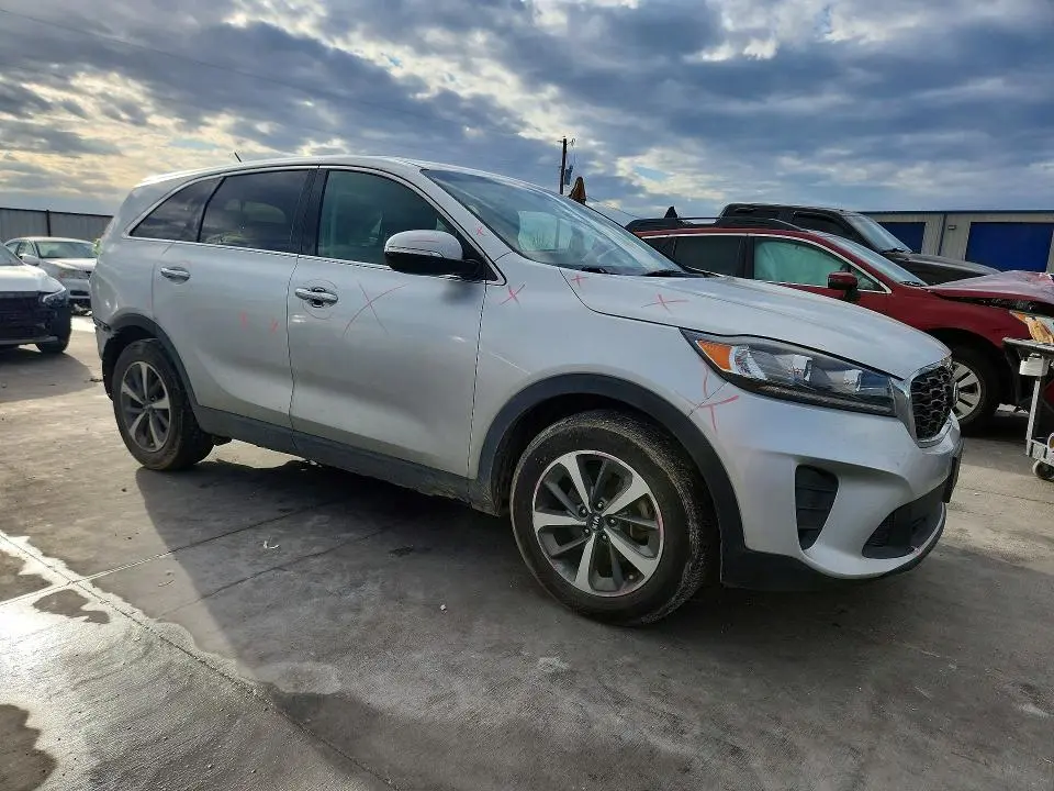 2020 KIA SORENTO LX V6  