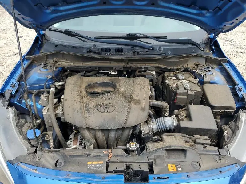 2019 TOYOTA YARIS LE  
