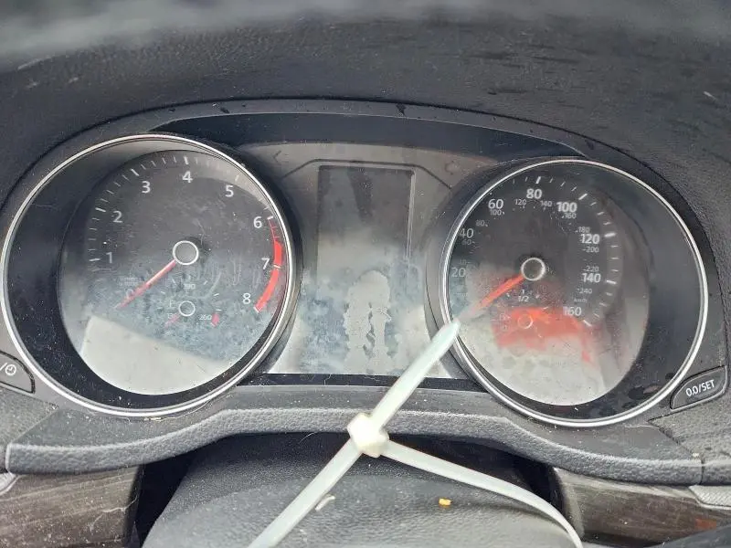 2016 VOLKSWAGEN PASSAT SEL  