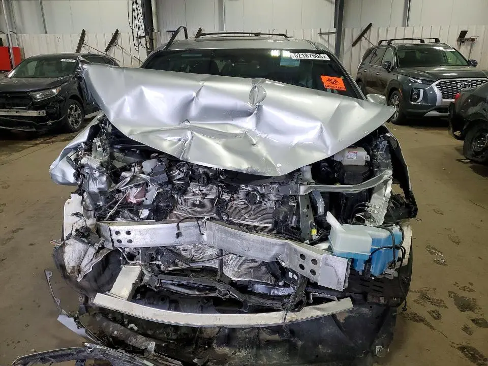 2025 TOYOTA SIENNA PLATINUM 7-PASSENGER  