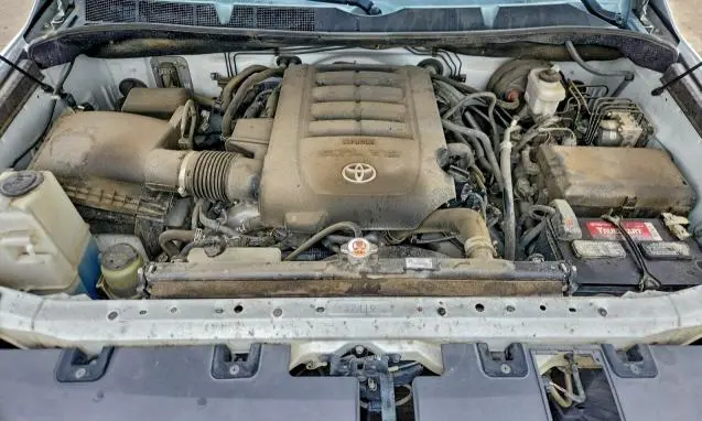 2020 TOYOTA TUNDRA CREWMAX SR5  
