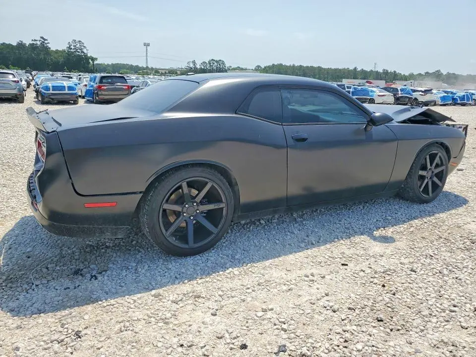 2015 DODGE CHALLENGER SXT  