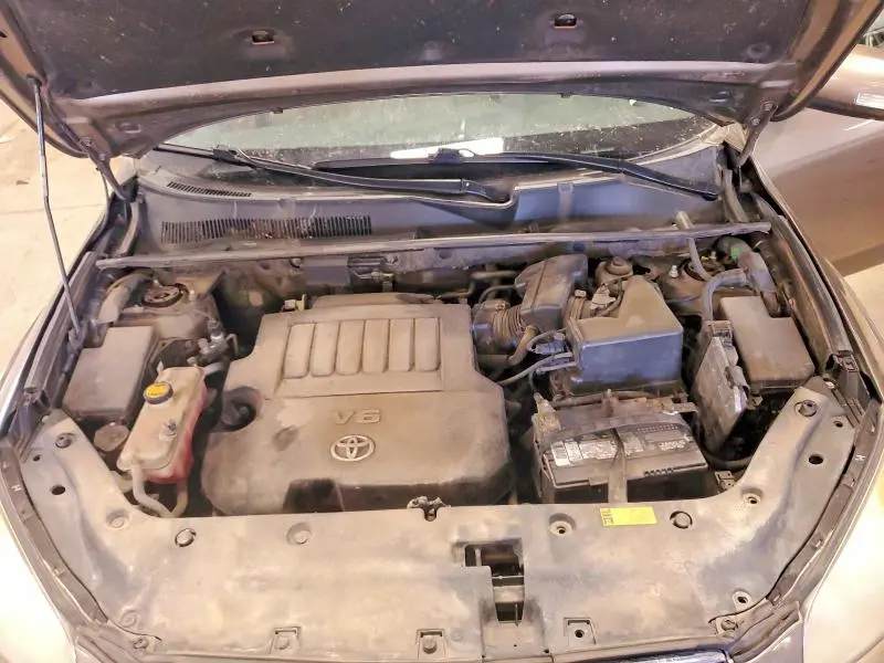 2011 TOYOTA RAV4 LIMITED  