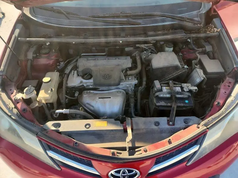 2014 TOYOTA RAV4 LE  